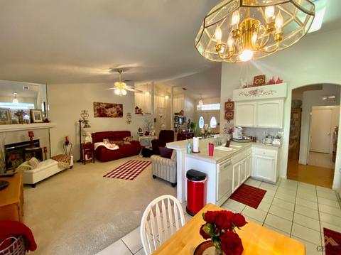 4220 Downpatrick Ct, Bakersfield, CA 93313 photo 9