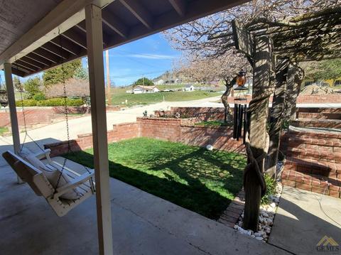 17641 Bold Venture Dr, Tehachapi, CA 93561 photo 4