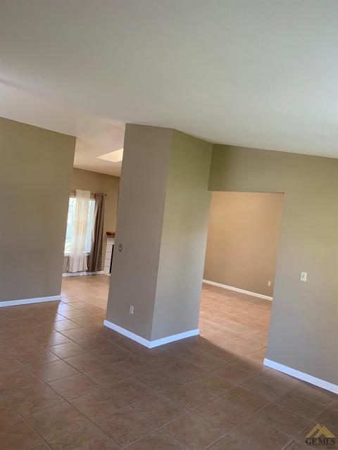 4205 Cyclone Dr, Bakersfield, CA 93313 photo 8