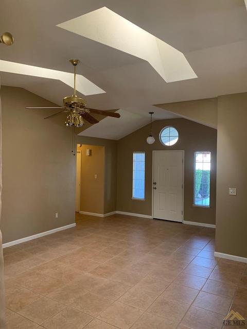 4205 Cyclone Dr, Bakersfield, CA 93313 photo 12