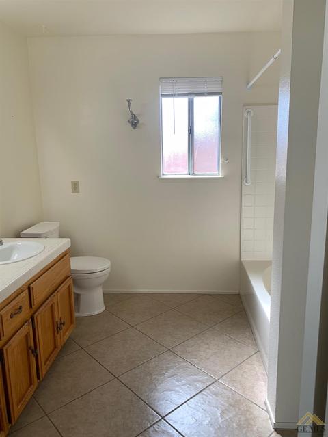4205 Cyclone Dr, Bakersfield, CA 93313 photo 23