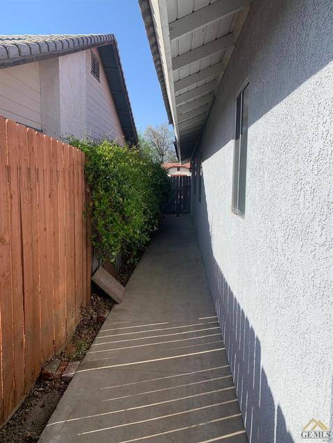 4205 Cyclone Dr, Bakersfield, CA 93313 photo 33