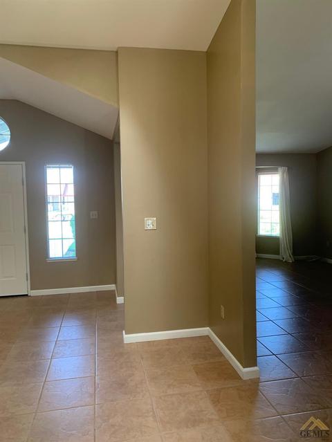 4205 Cyclone Dr, Bakersfield, CA 93313 photo 15