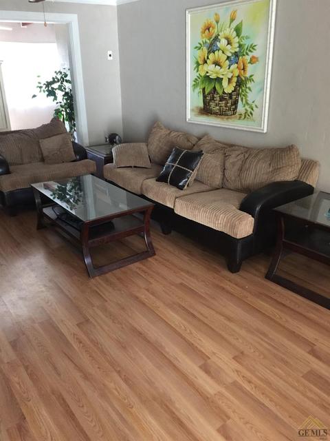360 Coolidge St, Coalinga, CA 93210 photo 2