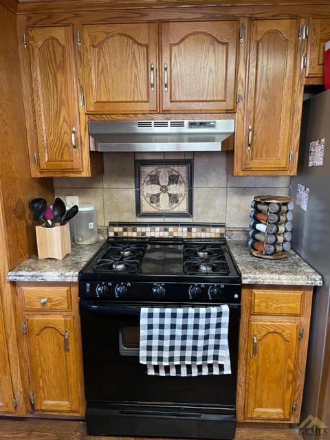601 Pierce St, Taft, CA 93268 photo 13
