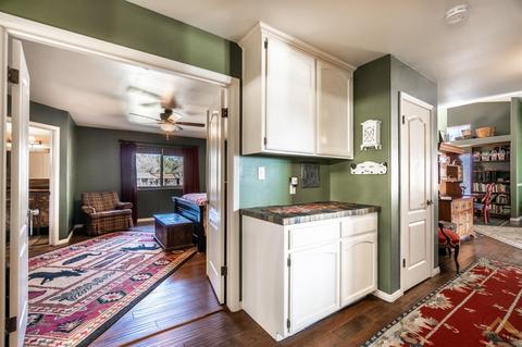 21401 Hacienda Dr, Tehachapi, CA 93561 photo 17