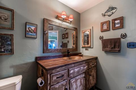 21401 Hacienda Dr, Tehachapi, CA 93561 photo 22
