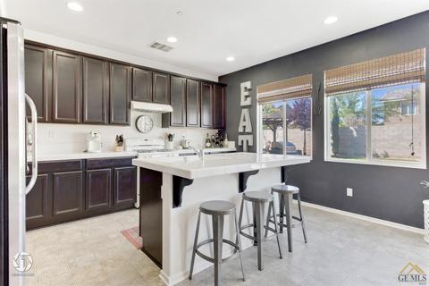 15726 Cusano Pl, Bakersfield, CA 93314 photo 15