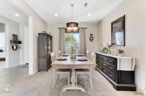 15726 Cusano Pl, Bakersfield, CA 93314 photo 8
