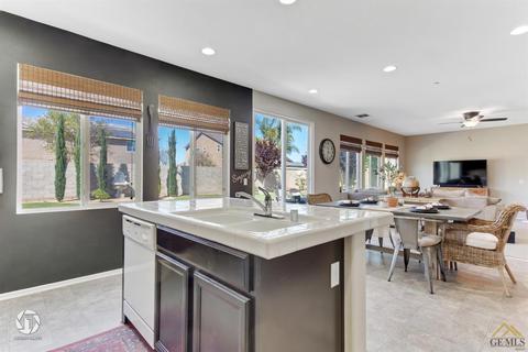 15726 Cusano Pl, Bakersfield, CA 93314 photo 18