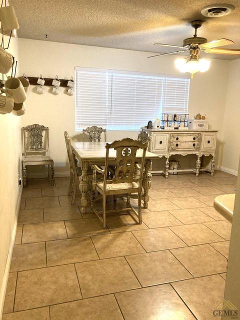 422 A St, Taft, CA 93268 photo 3