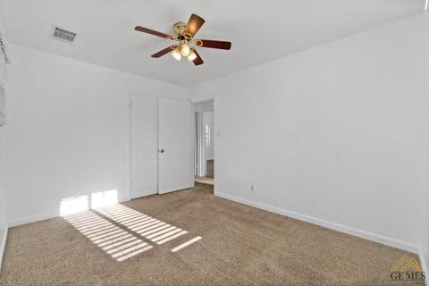 301 Wetherley Dr, Bakersfield, CA 93309 photo 15
