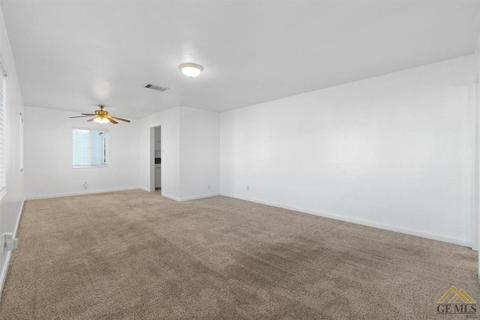 301 Wetherley Dr, Bakersfield, CA 93309 photo 3
