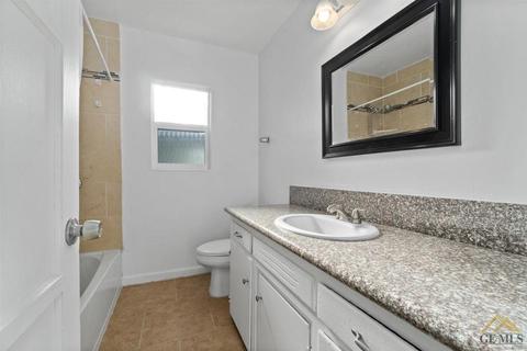 301 Wetherley Dr, Bakersfield, CA 93309 photo 16