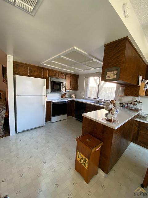 406 Sierra St, Taft, CA 93268 photo 3