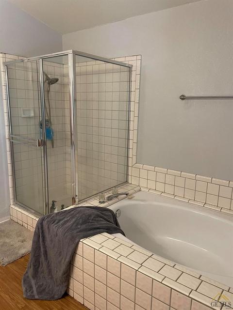 1012 Devonshire St, Bakersfield, CA 93312 photo 10