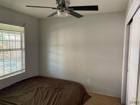 1012 Devonshire St, Bakersfield, CA 93312 photo 15