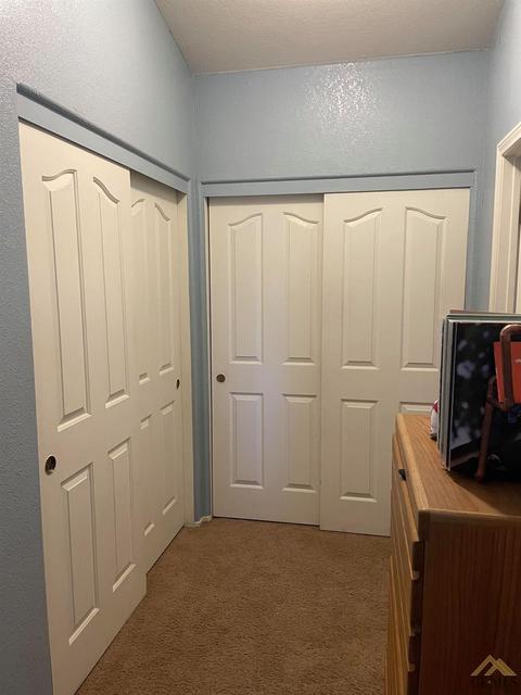 1012 Devonshire St, Bakersfield, CA 93312 photo 2