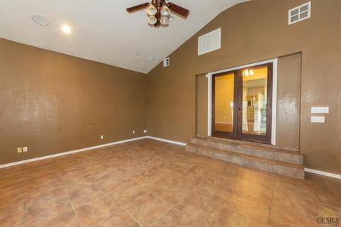 277 Elm St, Shafter, CA 93263 photo 11
