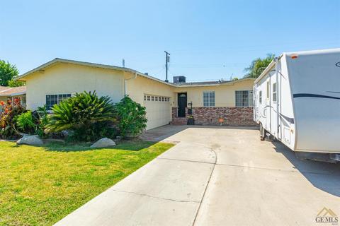 277 Elm St, Shafter, CA 93263 photo 2