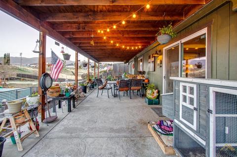 22324 Mariposa Rd, Tehachapi, CA 93561 photo 18