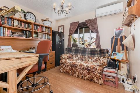 22324 Mariposa Rd, Tehachapi, CA 93561 photo 5