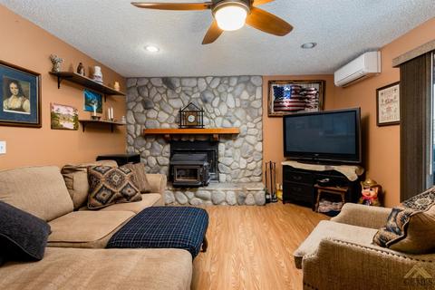 22324 Mariposa Rd, Tehachapi, CA 93561 photo 17