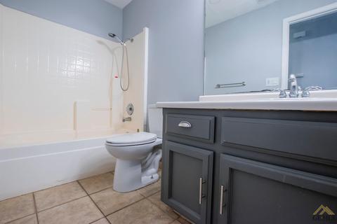 182 Clemson St, Shafter, CA 93263 photo 12