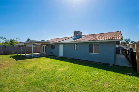182 Clemson St, Shafter, CA 93263 photo 17