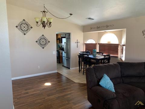 525 Alpine St, Taft, CA 93268 photo 6