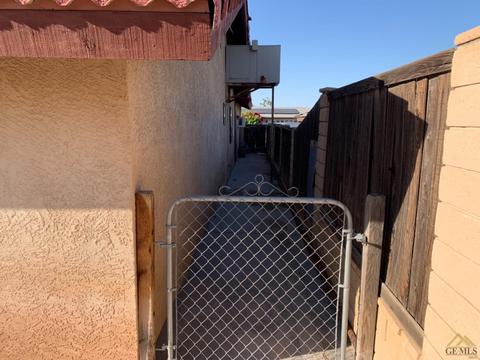 525 Alpine St, Taft, CA 93268 photo 25