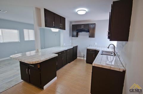 603 Pierce St, Taft, CA 93268 photo 4