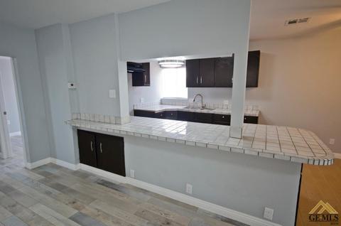 603 Pierce St, Taft, CA 93268 photo 5