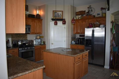 27971 Stallion Springs Dr, Tehachapi, CA 93561 photo 13