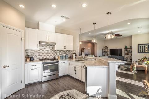 401 Palm, Taft, CA 93268 photo 7