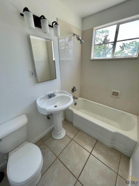 215 Fillmore St, Taft, CA 93268 photo 19