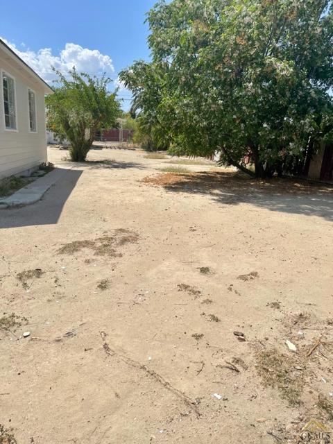 215 Fillmore St, Taft, CA 93268 photo 21