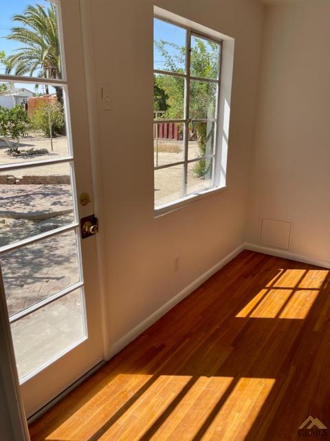 215 Fillmore St, Taft, CA 93268 photo 18