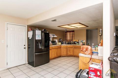 4200 Volley St, Bakersfield, CA 93313 photo 5