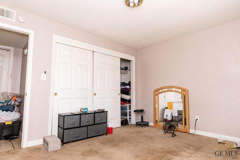 4200 Volley St, Bakersfield, CA 93313 photo 13
