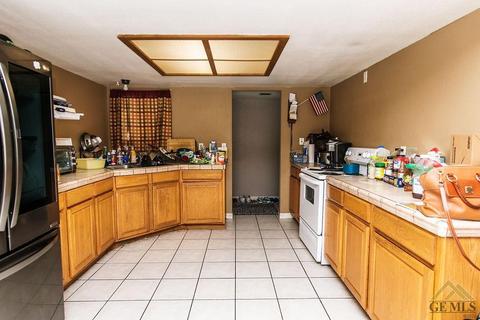 4200 Volley St, Bakersfield, CA 93313 photo 4