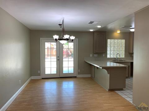 333 Maple Ave, Taft, CA 93268 photo 3