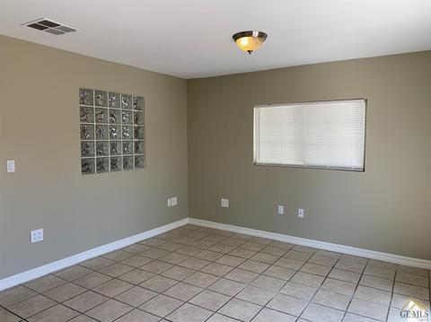 333 Maple Ave, Taft, CA 93268 photo 12