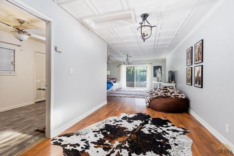 207 E Calvin St, Taft, CA 93268 photo 22