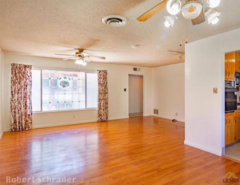 116 E Lucard, Taft, CA 93268 photo 4