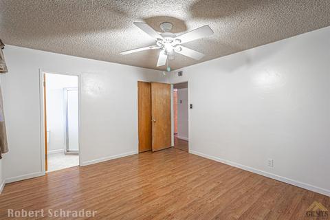 116 E Lucard, Taft, CA 93268 photo 10