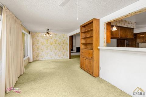 3909 Riviera Dr, Bakersfield, CA 93306 photo 17