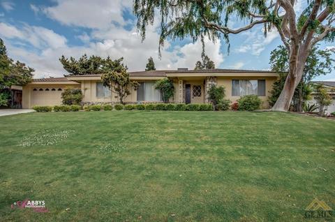 3909 Riviera Dr, Bakersfield, CA 93306 photo 2