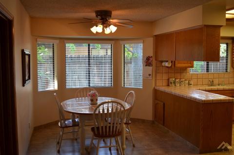 325 Bree, Shafter, CA 93263 photo 11