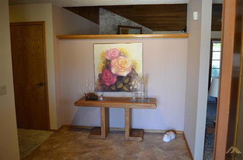 325 Bree, Shafter, CA 93263 photo 4